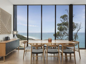 Iluka Blue, Wye River